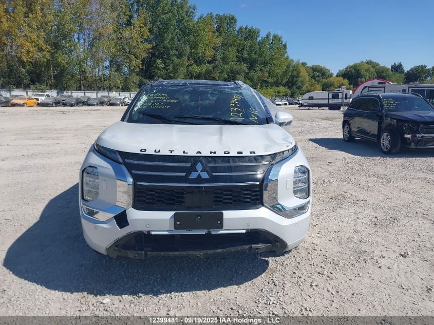 2025 Mitsubishi Outlander Sel VIN: JA4J4WA81SZ613737 Lot: 12399481