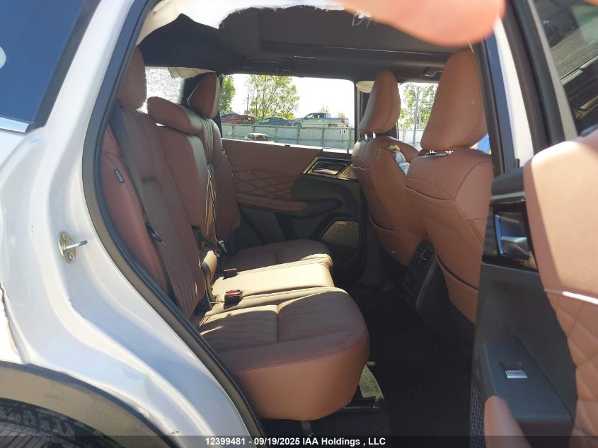 2025 Mitsubishi Outlander Sel VIN: JA4J4WA81SZ613737 Lot: 12399481