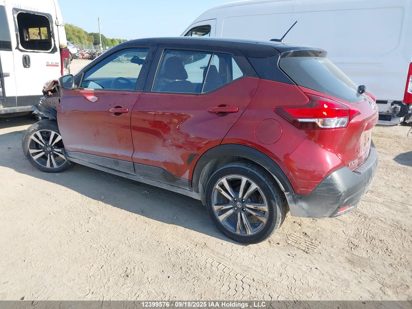 3N1CP5CU8JL525660 2018 NISSAN KICKS photo no. 3
