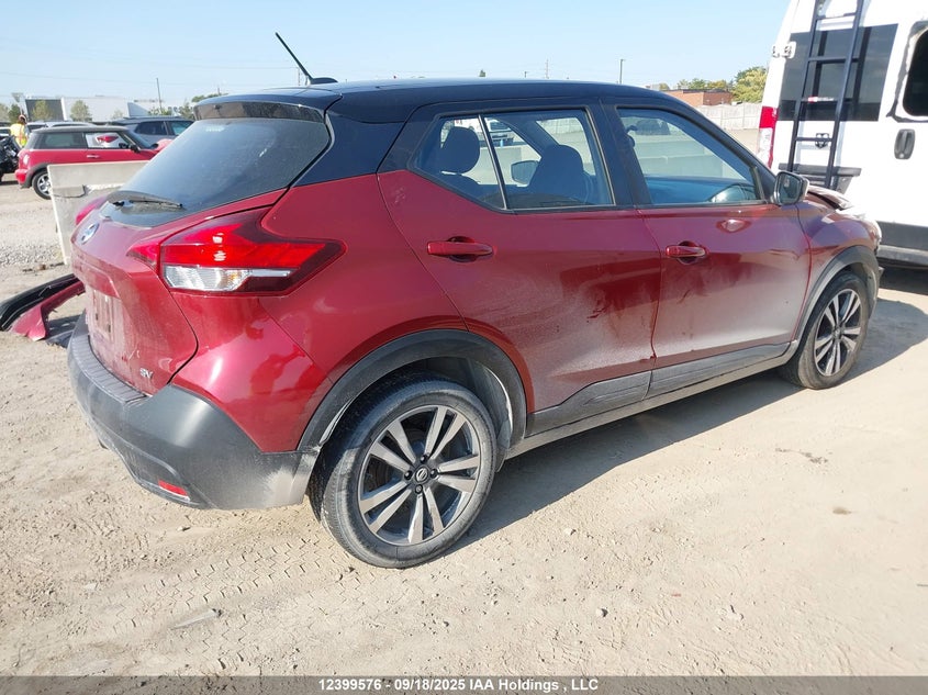 3N1CP5CU8JL525660 2018 NISSAN KICKS photo no. 4