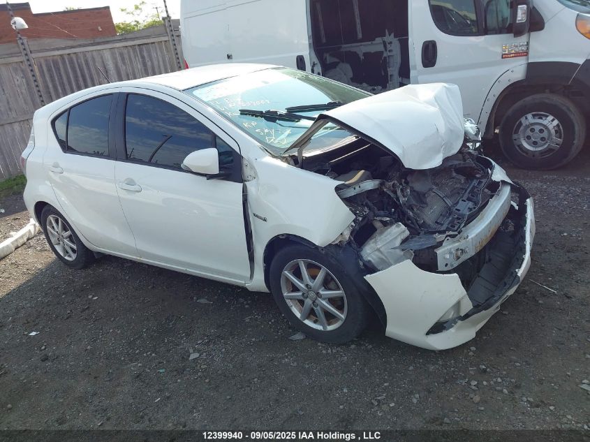 2012 Toyota Prius C VIN: JTDKDTB38C1504008 Lot: 12399940