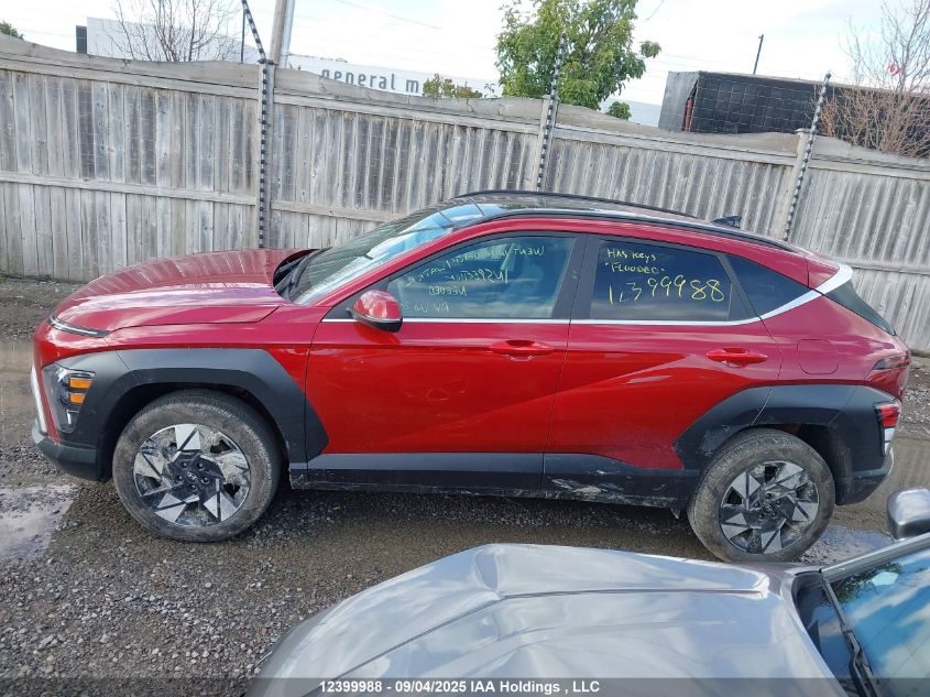 2025 Hyundai Kona Sel VIN: KM8HCCAB6SU297939 Lot: 12399988