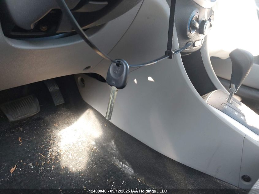 2013 Hyundai Accent Gl VIN: KMHCT4AE7DU474141 Lot: 12400040