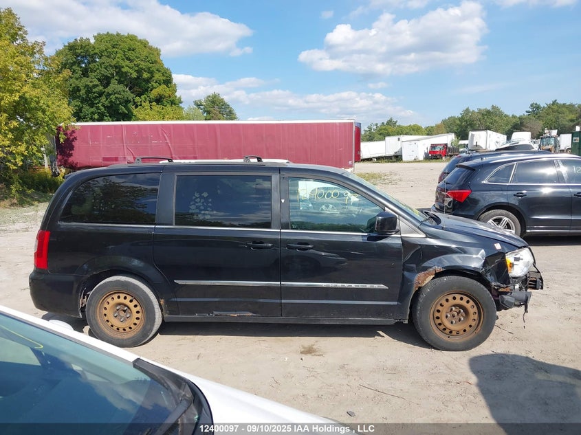 2C4RC1CG4FR519399 2015 CHRYSLER TOWN & COUNTRY photo no. 13