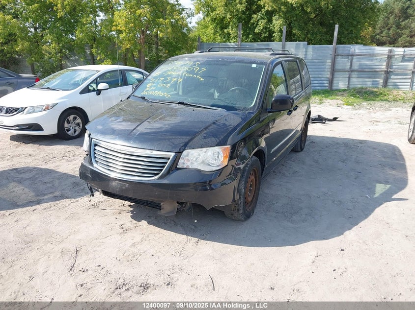 2C4RC1CG4FR519399 2015 CHRYSLER TOWN & COUNTRY photo no. 2
