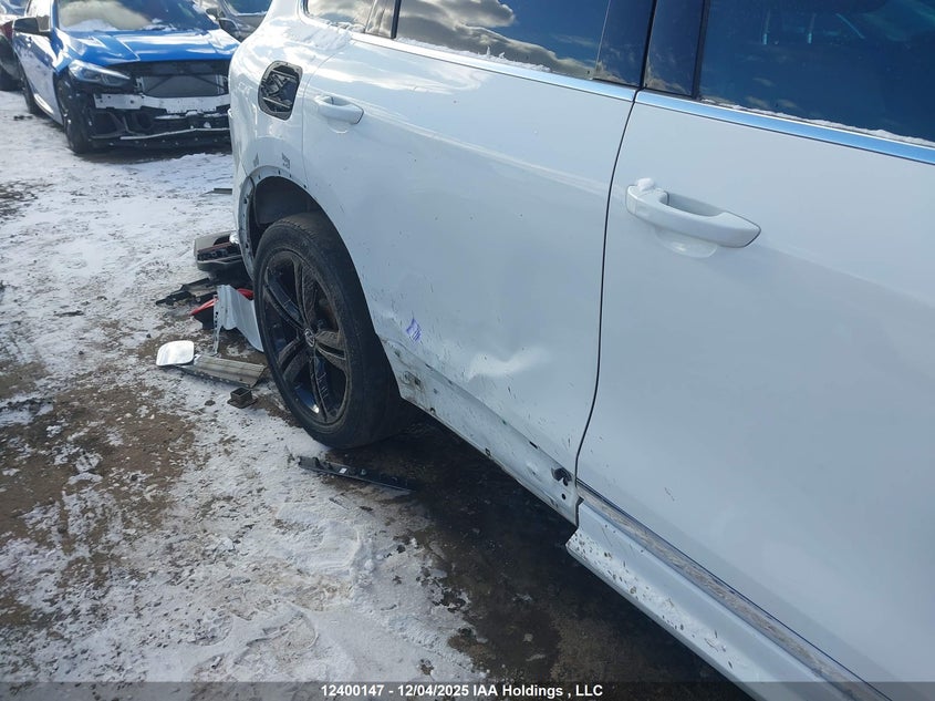 WVGDP9BP0GD000526 2016 VOLKSWAGEN TOUAREG photo no. 6