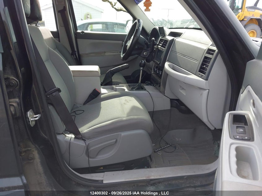 1J8GN28K98W119524 2008 JEEP LIBERTY (NORTH AMERICA) photo no. 5
