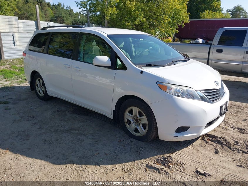 5TDKK3DC0CS241440 2012 Toyota Sienna Le auction photo 1