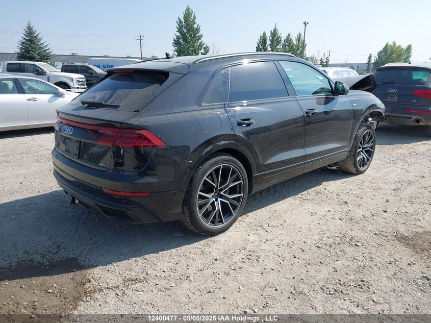 WA1FVAF10MD015530 2021 AUDI Q8 photo no. 4