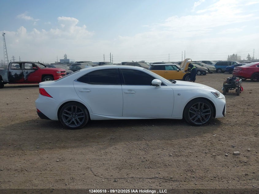 JTHCM1D25H5015156 2017 LEXUS IS photo no. 13