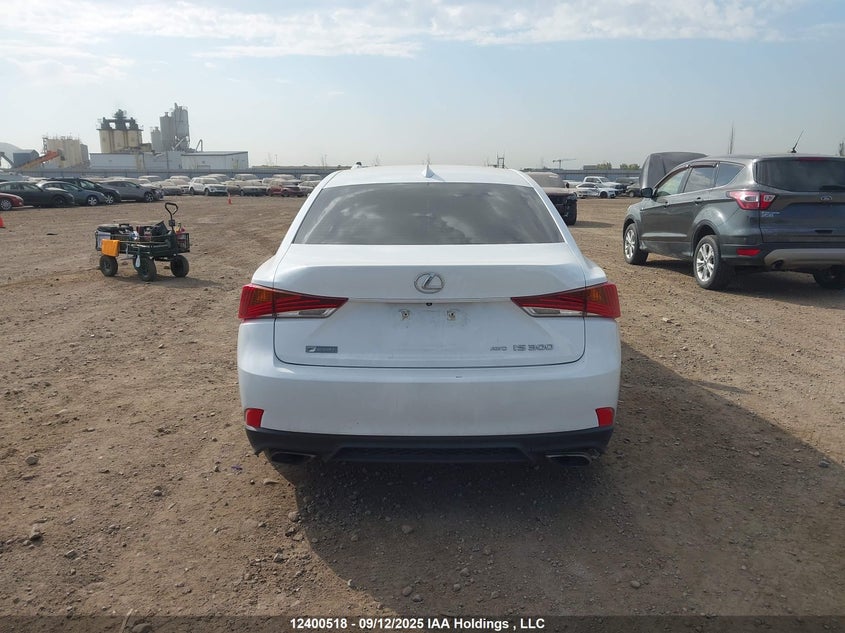 JTHCM1D25H5015156 2017 LEXUS IS photo no. 16
