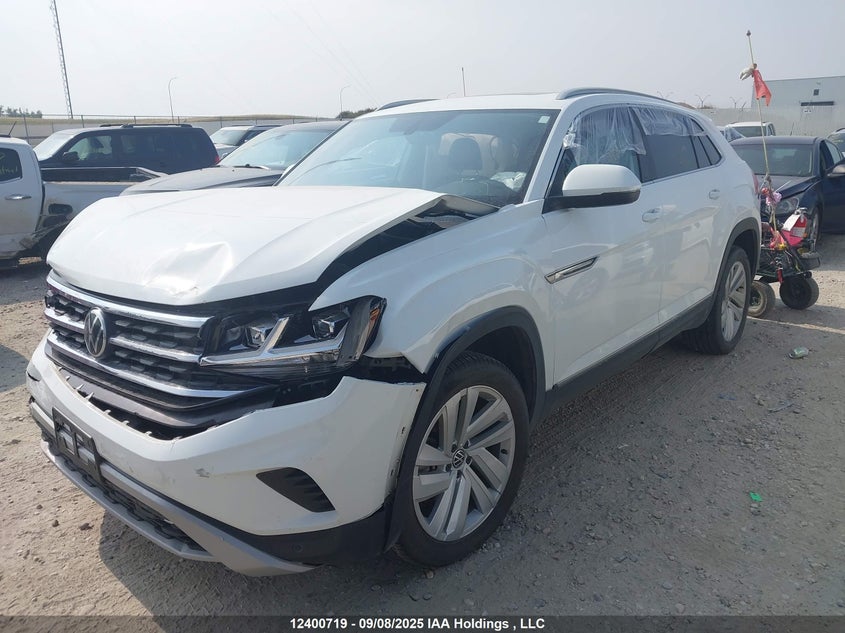 1V2BE2CA6MC229649 2021 VOLKSWAGEN ATLAS CROSS SPORT photo no. 2