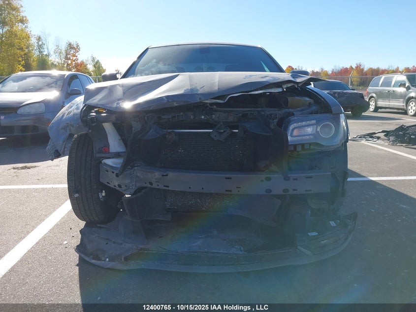 2C3CCAGG6JH293692 2018 CHRYSLER 300 photo no. 13