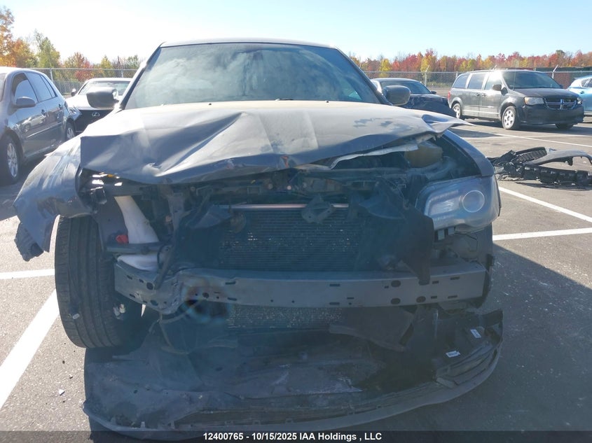 2C3CCAGG6JH293692 2018 CHRYSLER 300 photo no. 6