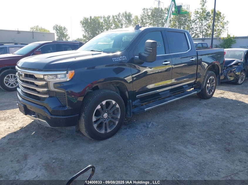 1GCUDJET5NZ599253 2022 CHEVROLET SILVERADO photo no. 2