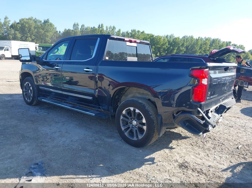 1GCUDJET5NZ599253 2022 CHEVROLET SILVERADO photo no. 3