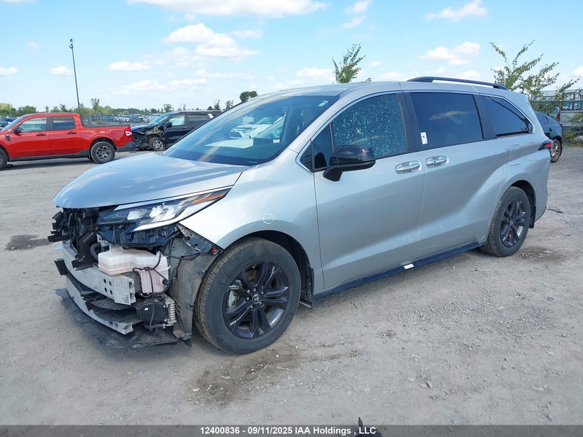 5TDGSKFCXRS119688 2024 TOYOTA SIENNA photo no. 2
