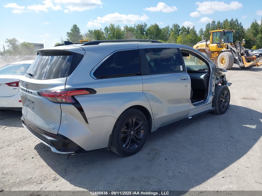 5TDGSKFCXRS119688 2024 TOYOTA SIENNA photo no. 4