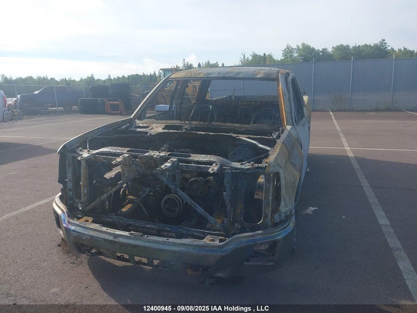 3GTU2UEC8FG439084 2015 GMC SIERRA photo no. 12