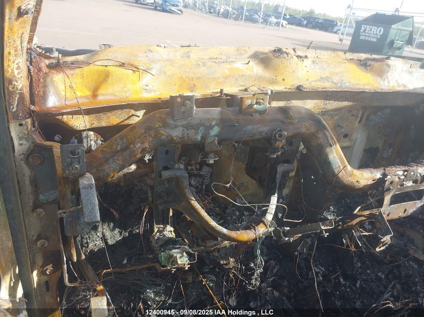 3GTU2UEC8FG439084 2015 GMC SIERRA photo no. 16