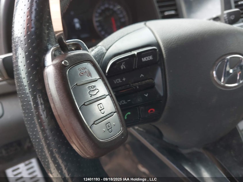 KMHD04LB8JU548243 2018 HYUNDAI ELANTRA photo no. 11