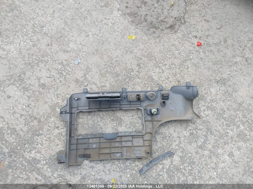 2011 Isuzu Nqr VIN: JALE5W167B7900061 Lot: 12401386