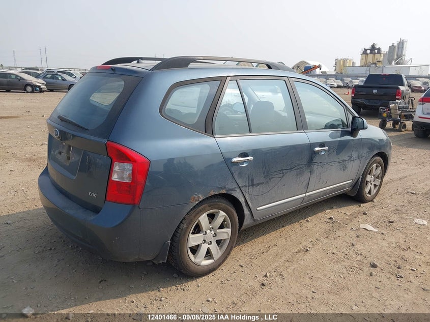 KNAFG528597231080 2009 KIA RONDO photo no. 4
