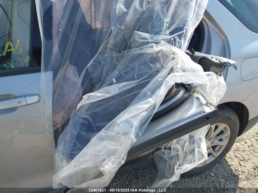 2GNAXHEV9J6146044 2018 CHEVROLET EQUINOX photo no. 11
