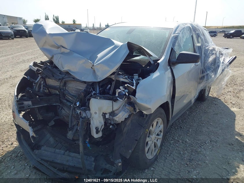 2GNAXHEV9J6146044 2018 CHEVROLET EQUINOX photo no. 2