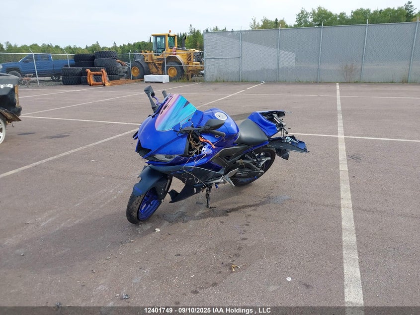 MH3RH18N2NK002092 2022 YAMAHA YZF photo no. 2
