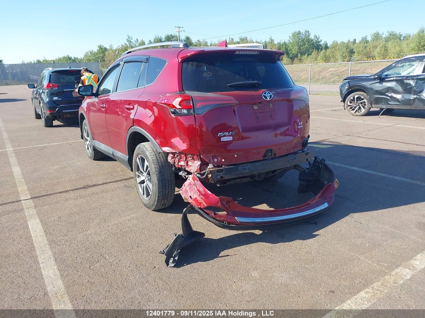 2018 Toyota Rav4 Le VIN: 2T3BFREV6JW814439 Lot: 12401779