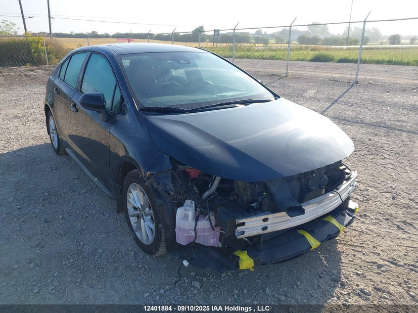 5YFBPMBE6MP250911 2021 Toyota Corolla Le auction photo 1