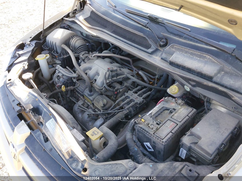 2D4RN4DEXAR325626 2010 DODGE CARAVAN photo no. 10