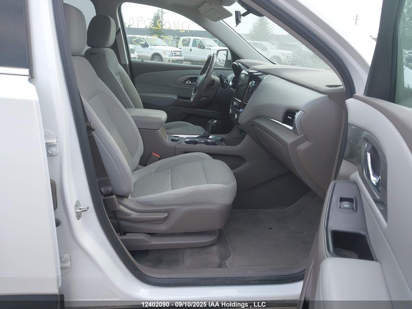 1GNEVGKW1JJ248780 2018 CHEVROLET TRAVERSE photo no. 5