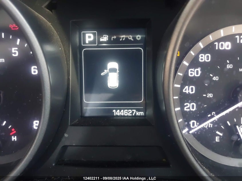 5NMZUDLB4JH055312 2018 HYUNDAI SANTA FE photo no. 16