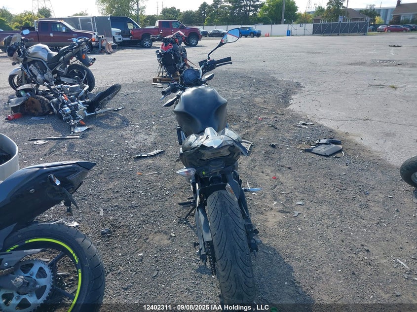 2017 Kawasaki Er650 G VIN: JKAEREG1XHDA01116 Lot: 12402311