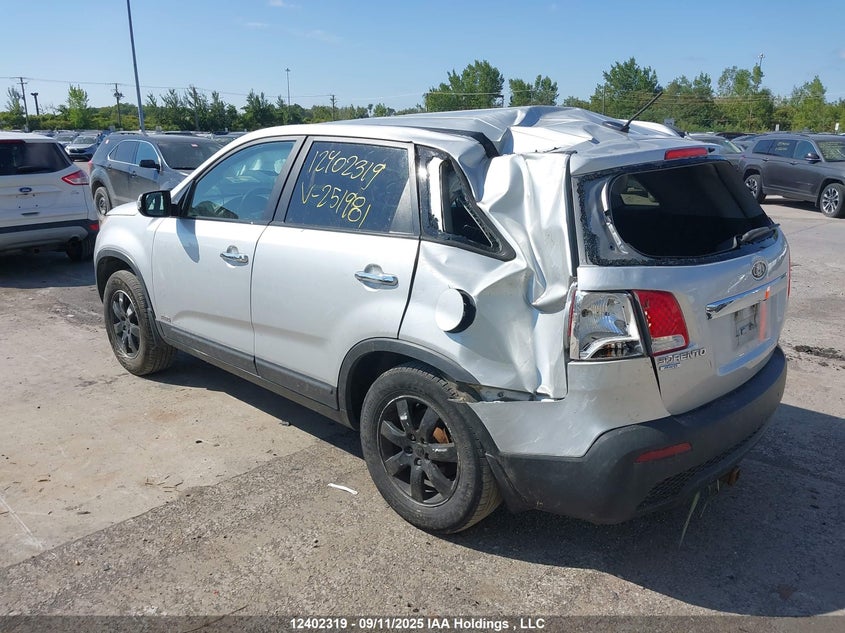 5XYKTDA22CG251981 2012 KIA SORENTO photo no. 3