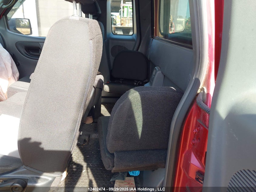 2011 Ford Ranger Super Cab VIN: 1FTLR4FE7BPA00424 Lot: 12402474