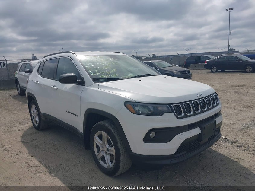 JEEP COMPASS LATITUDE
