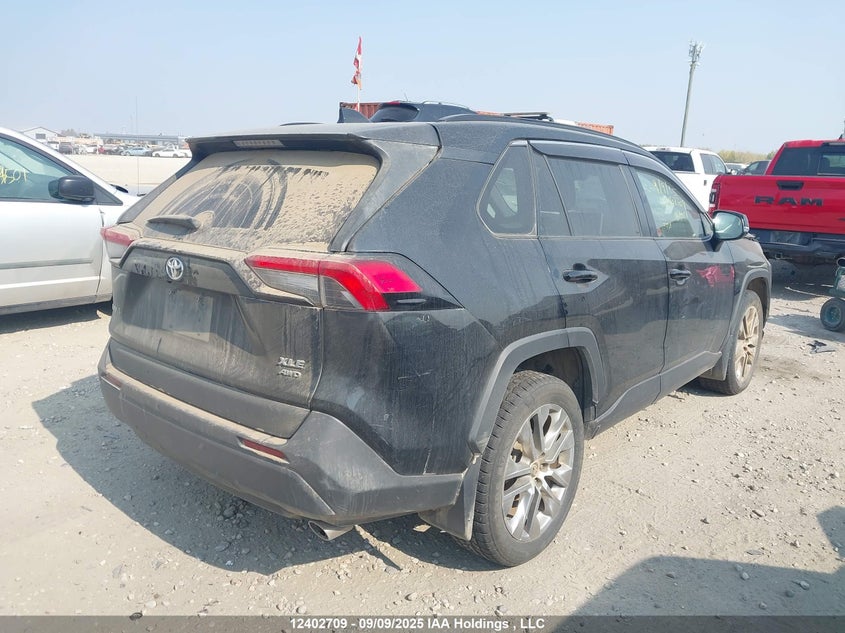 2T3R1RFVXLC128257 2020 TOYOTA RAV 4 photo no. 4