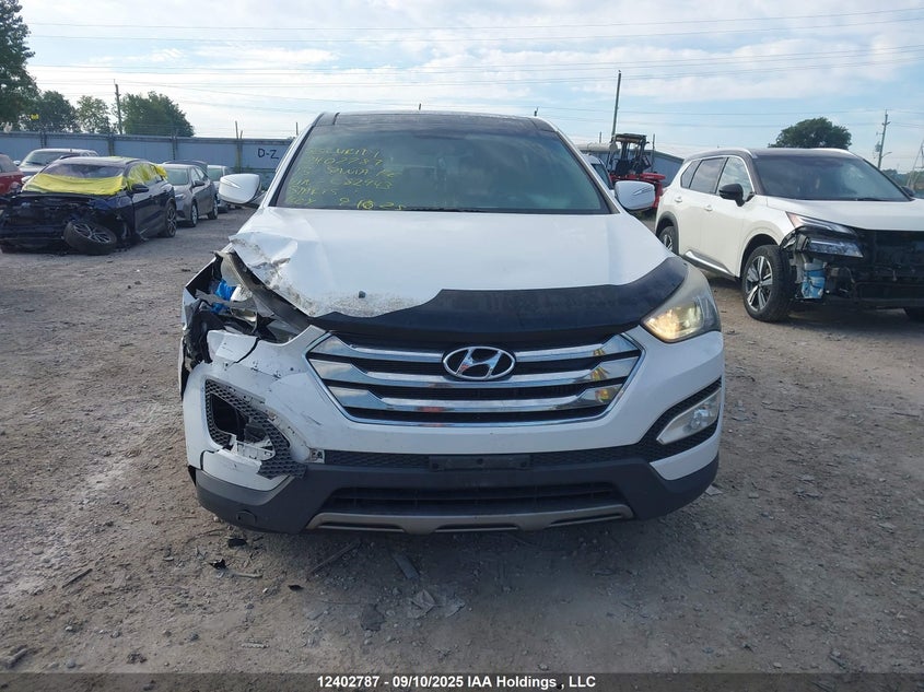 5XYZUDLA1DG082943 2013 HYUNDAI SANTA FE photo no. 12
