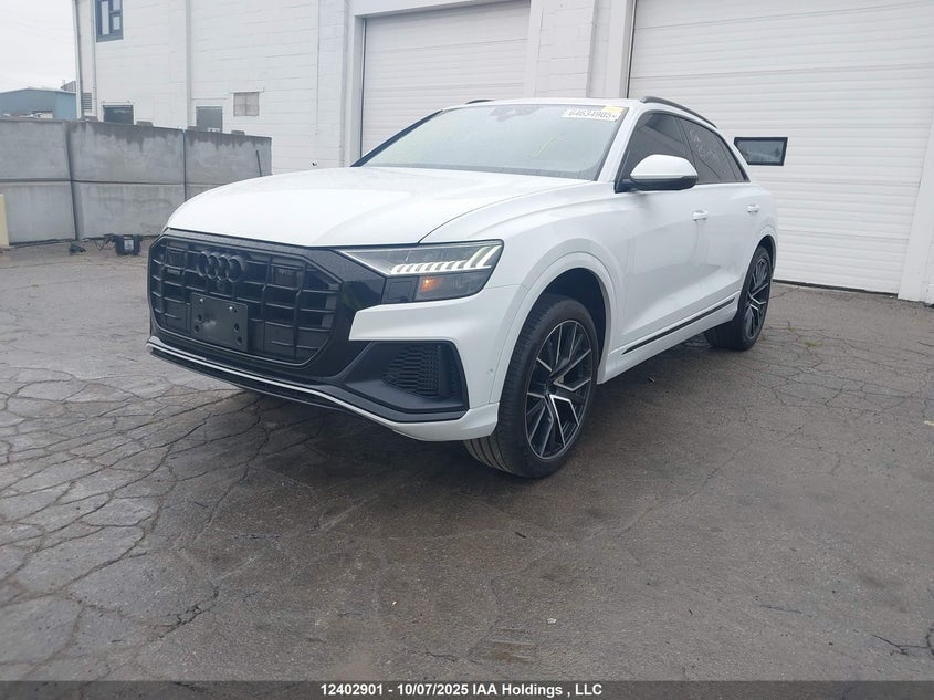 WA1FVBF14ND010273 2022 AUDI Q8 photo no. 2
