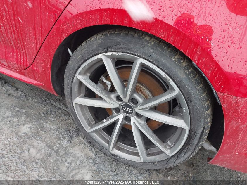 2017 Audi A4 Prestige VIN: WAUFNAF46HN014377 Lot: 12403220