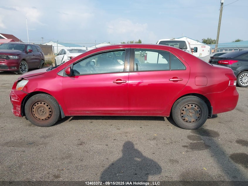 2007 Toyota Yaris VIN: JTDBT923771013649 Lot: 12403372