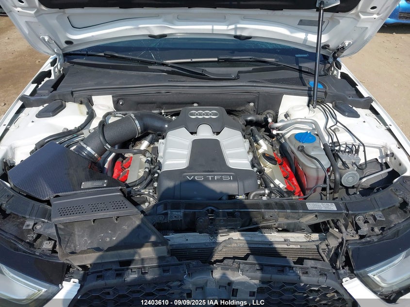 2014 Audi S4 3.0 Technik VIN: WAUFGCFLXEA002197 Lot: 12403610