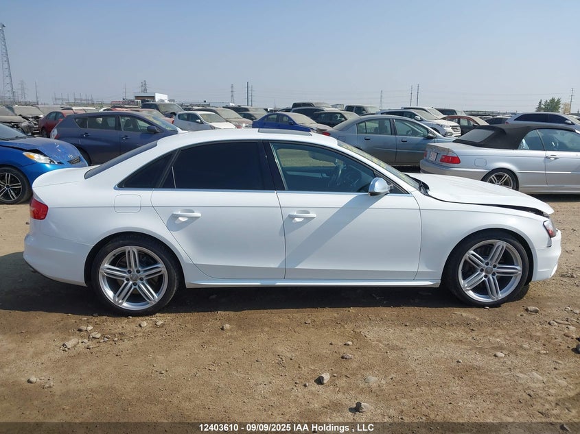 2014 Audi S4 3.0 Technik VIN: WAUFGCFLXEA002197 Lot: 12403610