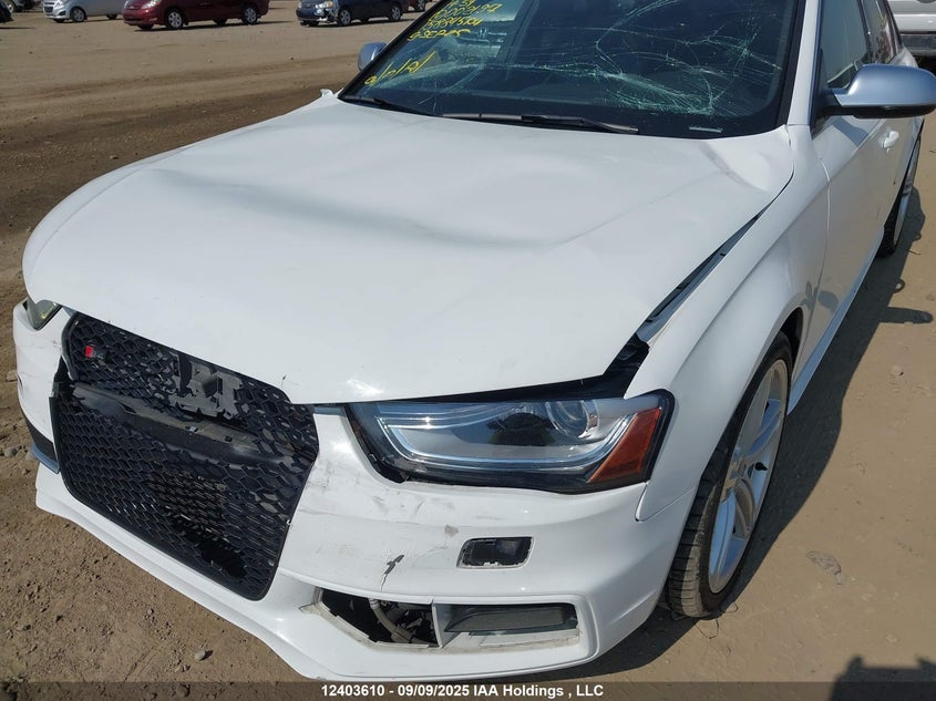 2014 Audi S4 3.0 Technik VIN: WAUFGCFLXEA002197 Lot: 12403610
