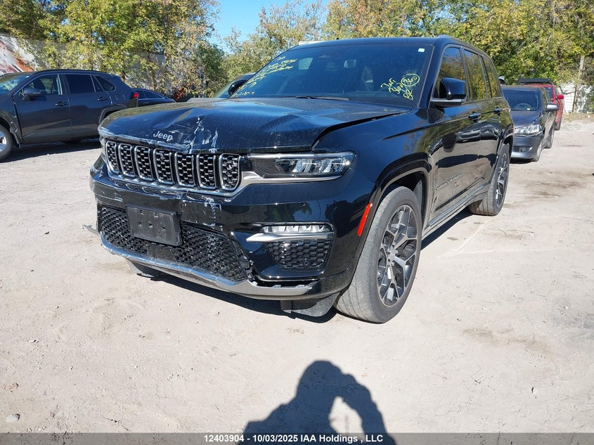 1C4RJHEG8P8739959 2023 JEEP GRAND CHEROKEE photo no. 2