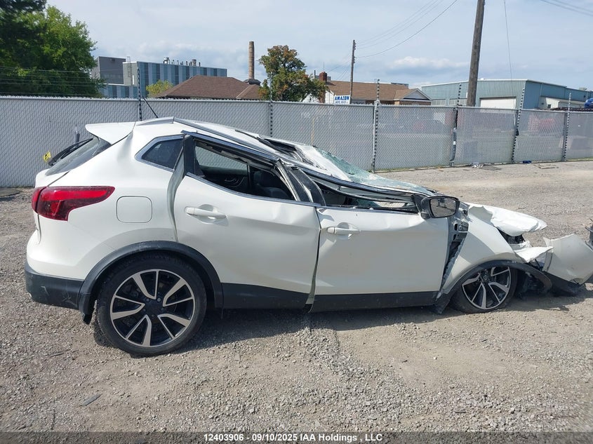 JN1BJ1CR6JW210027 2018 NISSAN QASHQAI photo no. 13