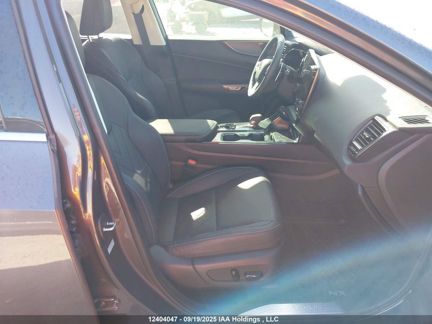 2T2GKCEZ4RC028741 2024 LEXUS NX photo no. 5